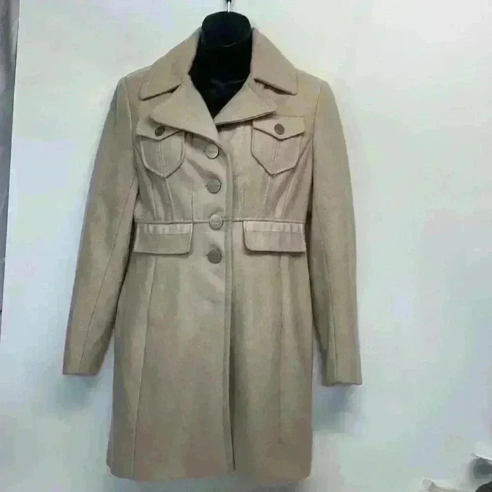 Kenneth Cole size 8 petite tan coat 60% wool